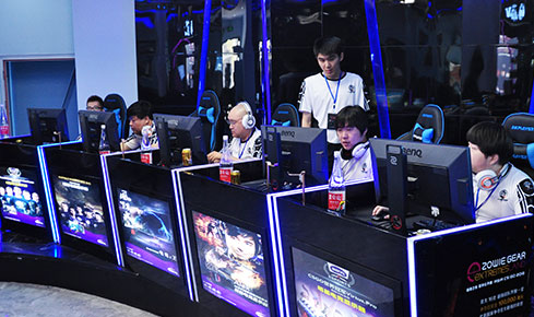 年轻球员的 年轻球员的